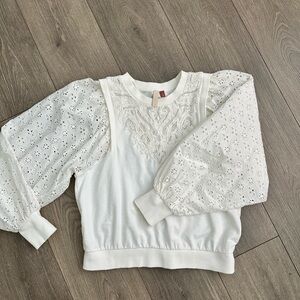 Pilcro Anthropologie Ivory Mixed Media Lace Sleeve Top Size XS